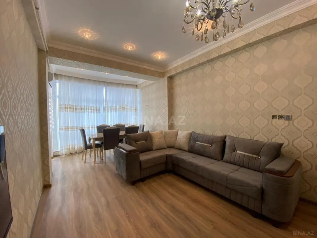 Kirayə verilir 2 otaqlı mənzil 75 m²