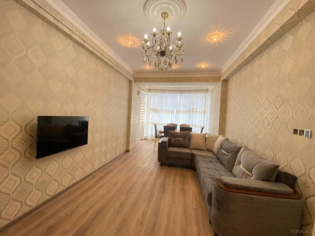 Kirayə verilir 2 otaqlı mənzil 75 m²