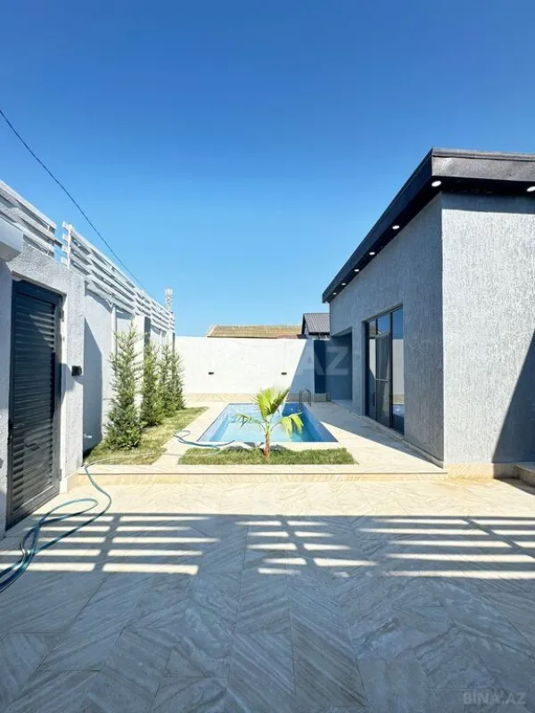 Satılır 4 otaqlı həyət evi 180 m²