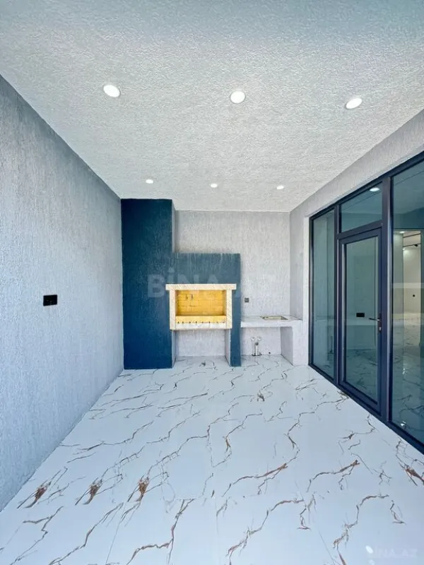 Satılır 4 otaqlı həyət evi 180 m²