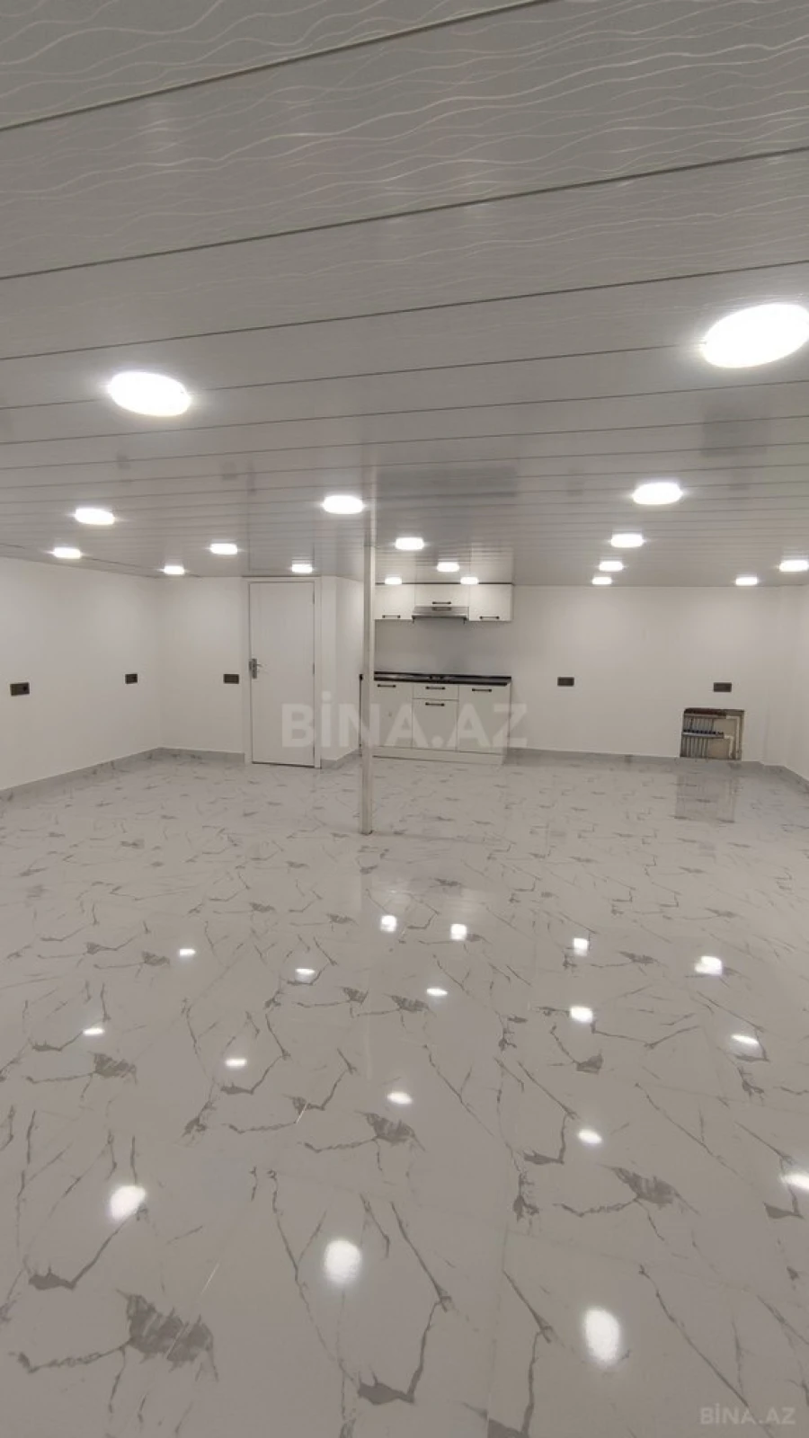 Satılır obyekt 160 m²