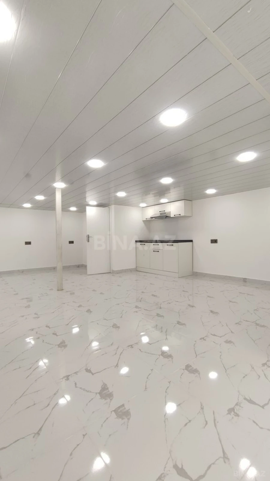 Satılır obyekt 160 m²