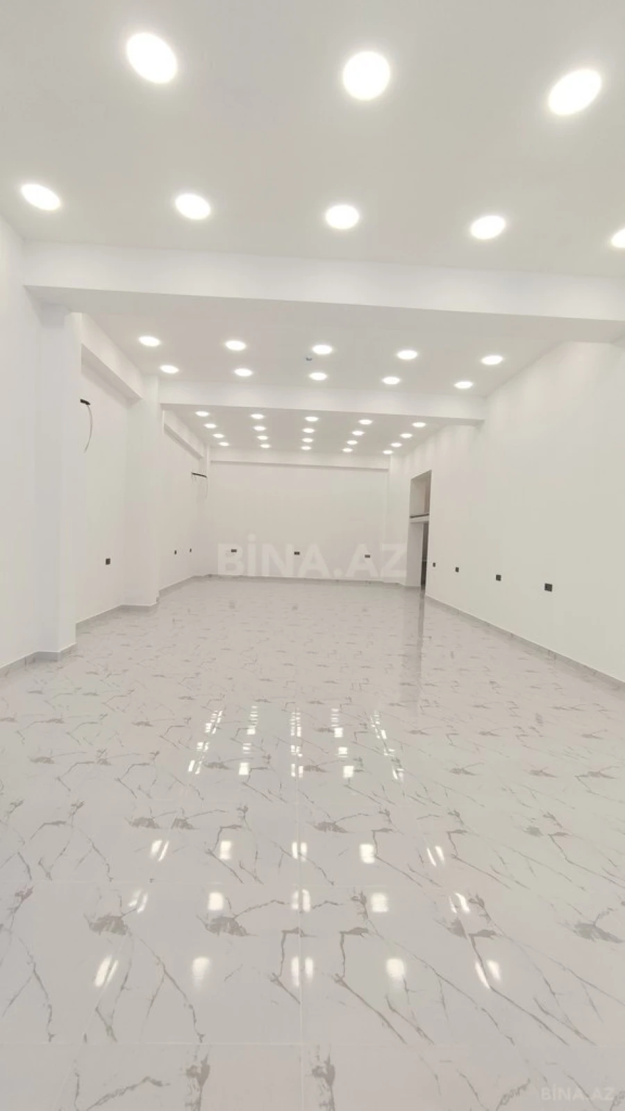 Satılır obyekt 160 m²