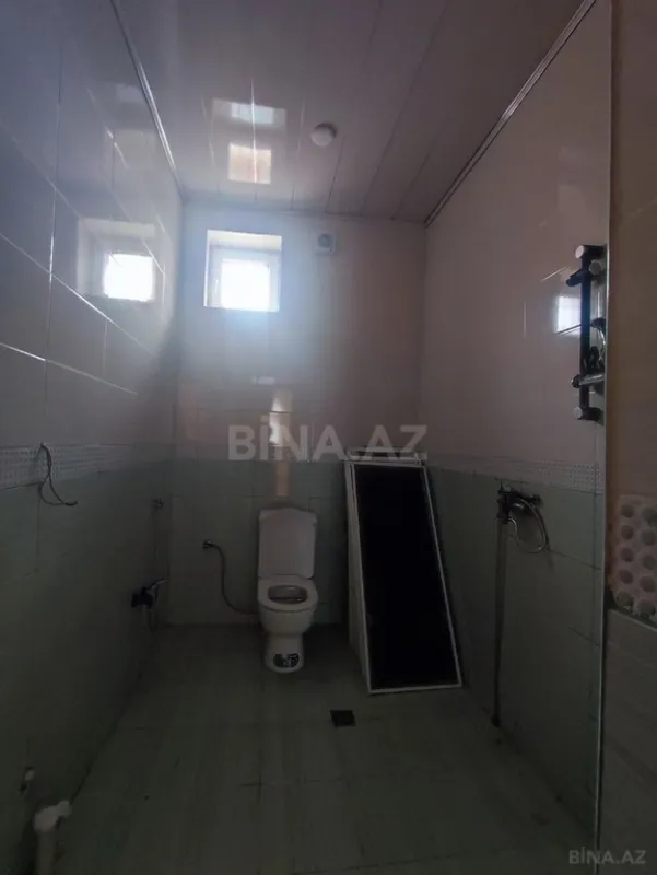 Satılır 5 otaqlı həyət evi 250 m²