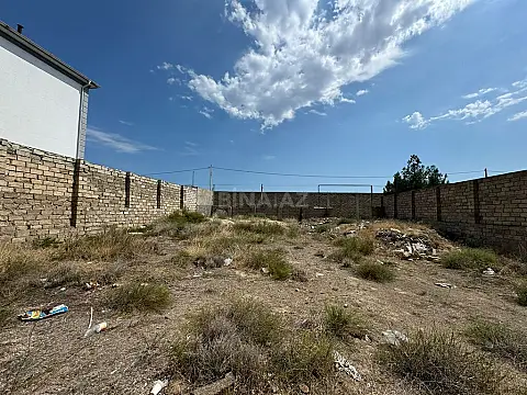 Satılır torpaq sahəsi 6 m²