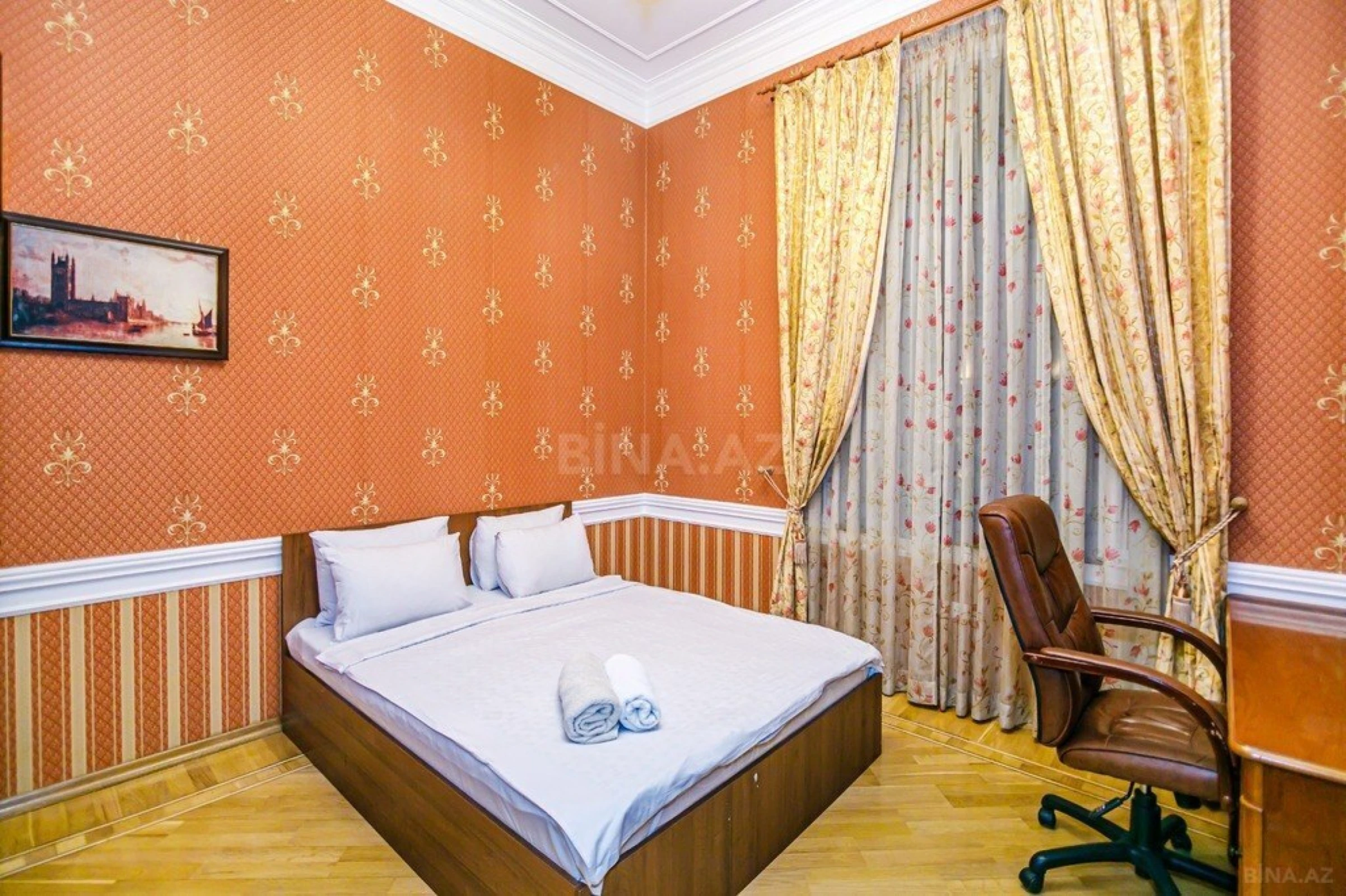 Kirayə verilir 3 otaqlı mənzil 135 m²