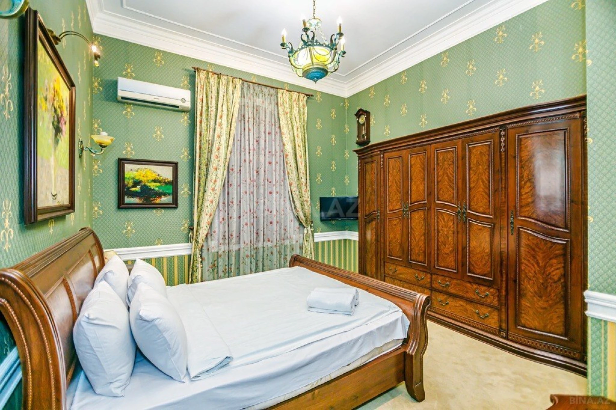 Kirayə verilir 3 otaqlı mənzil 135 m²