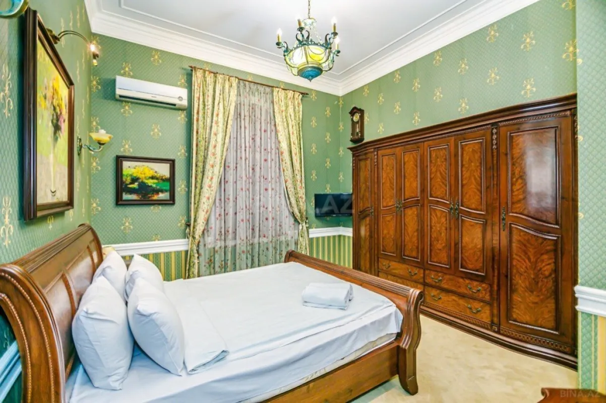 Kirayə verilir 3 otaqlı mənzil 135 m²