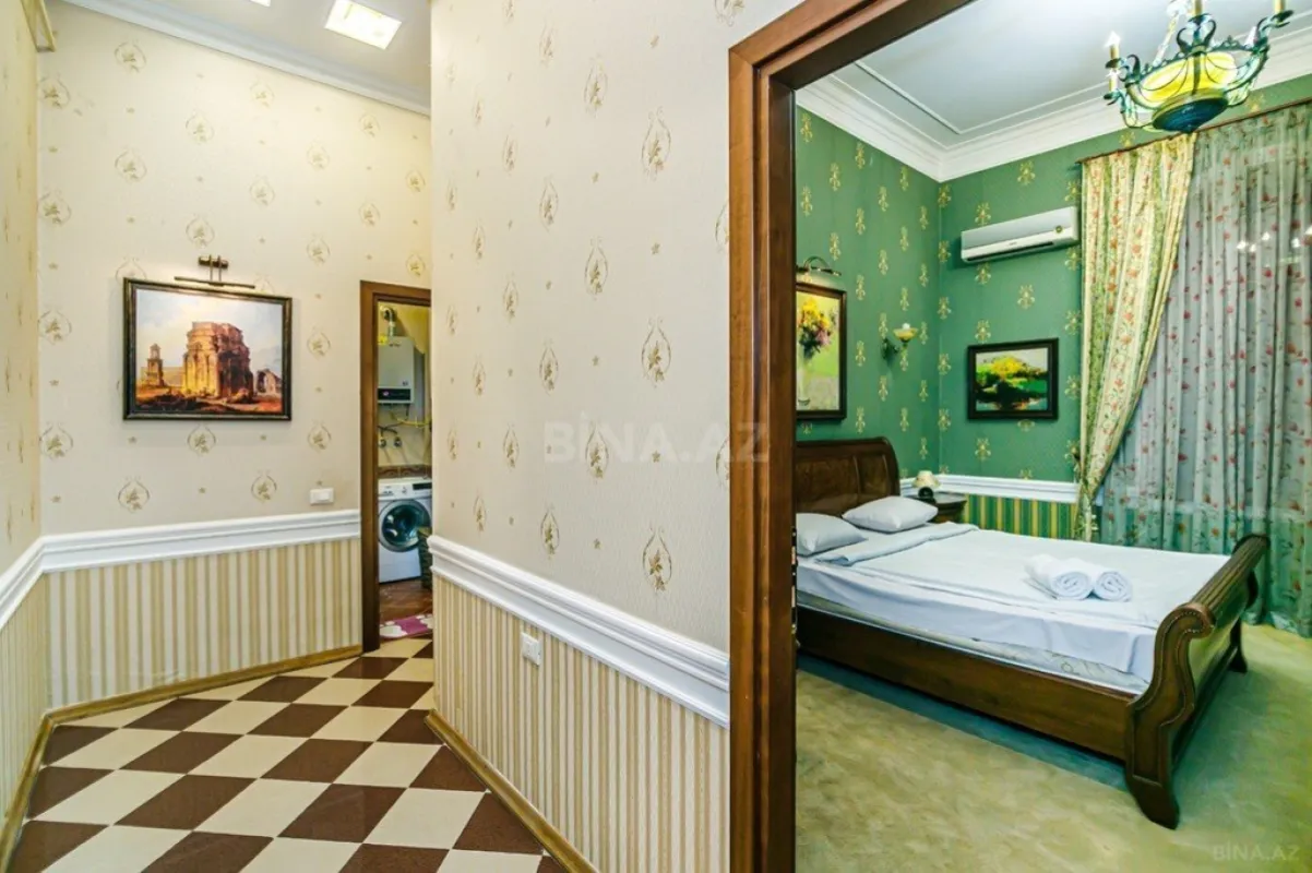 Kirayə verilir 3 otaqlı mənzil 135 m²