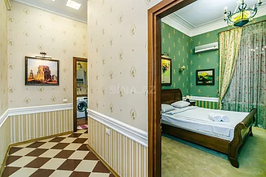 Kirayə verilir 3 otaqlı mənzil 135 m²