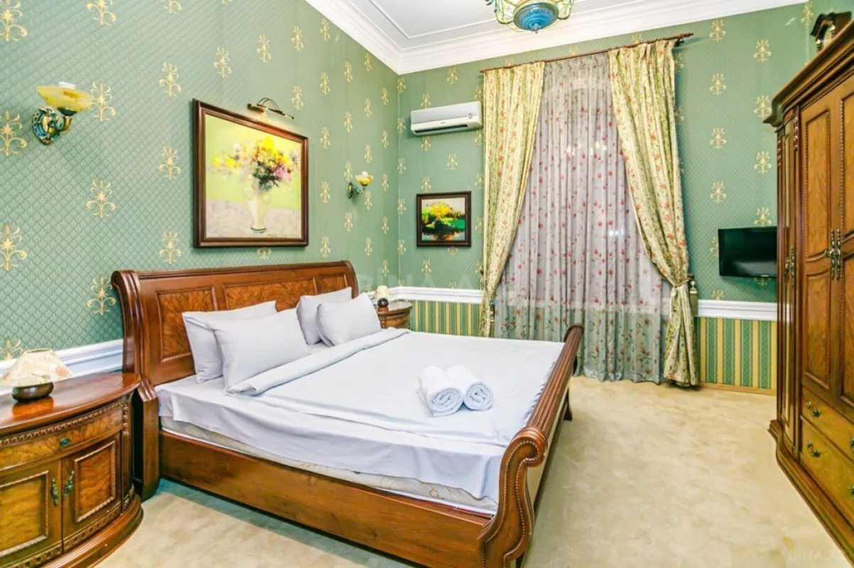 Kirayə verilir 3 otaqlı mənzil 135 m²