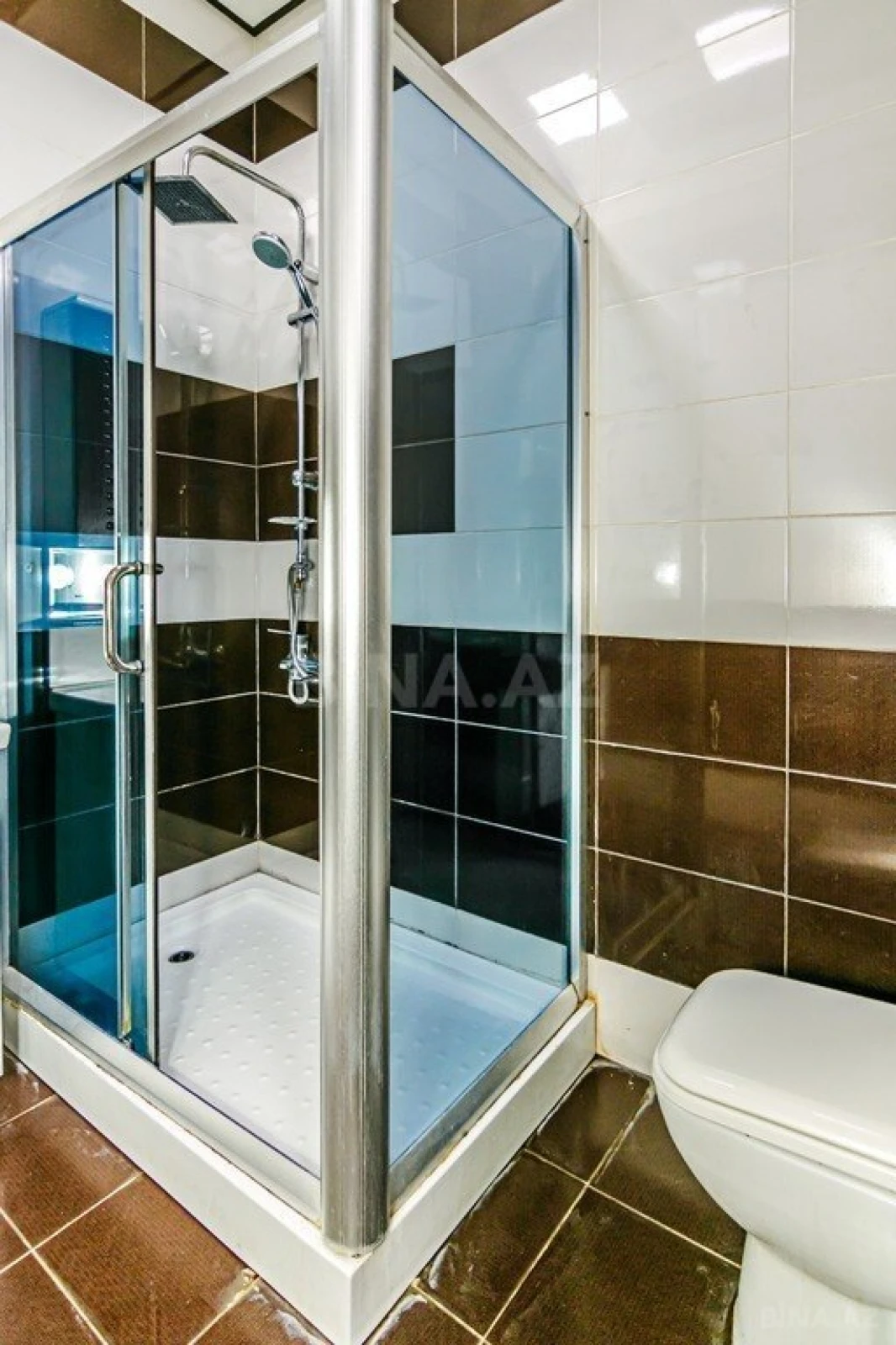 Kirayə verilir 3 otaqlı mənzil 135 m²