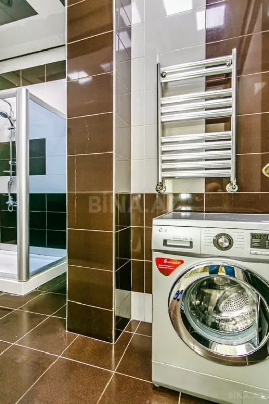 Kirayə verilir 3 otaqlı mənzil 135 m²