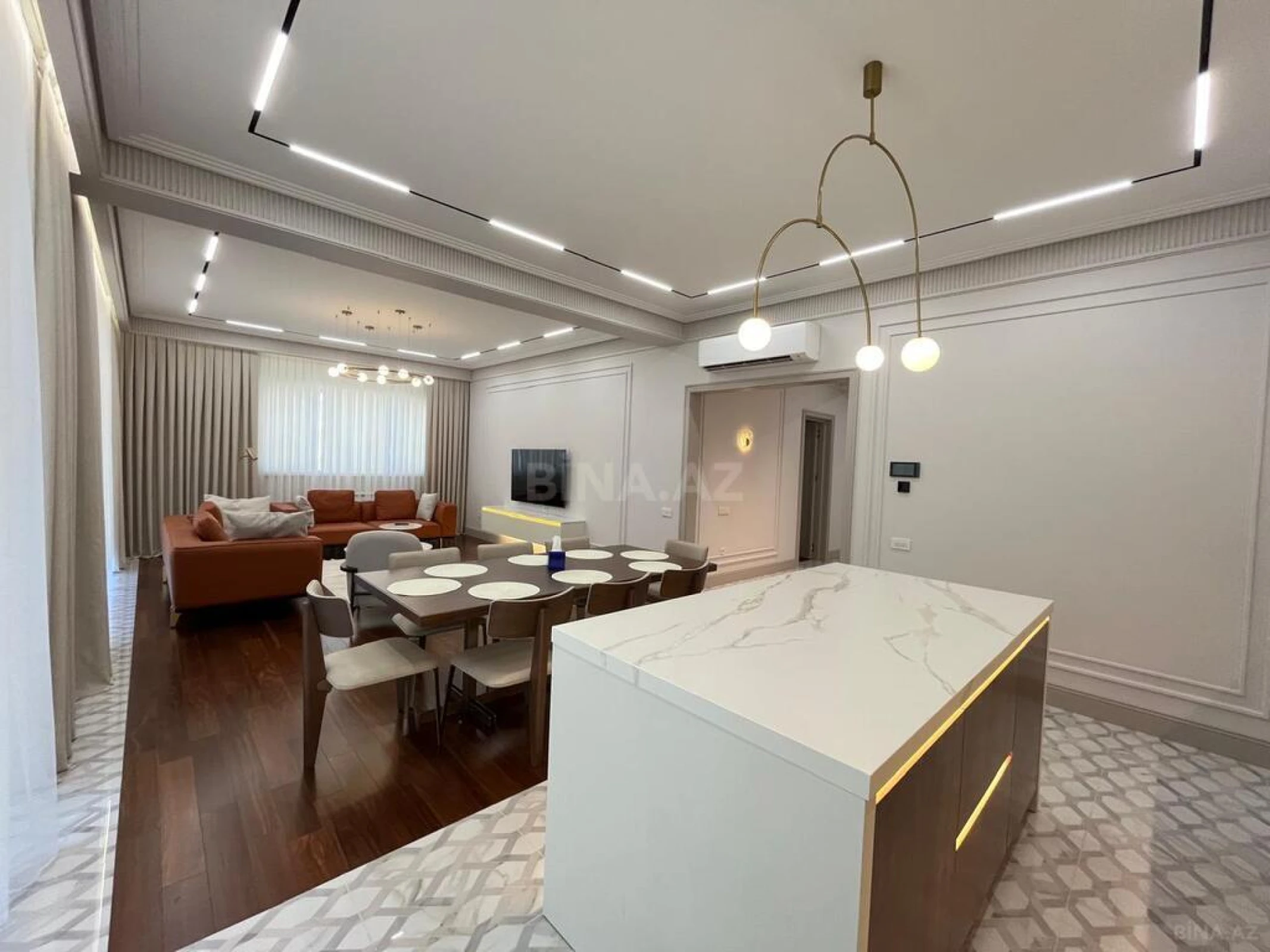 Kirayə verilir 3 otaqlı mənzil 157 m²