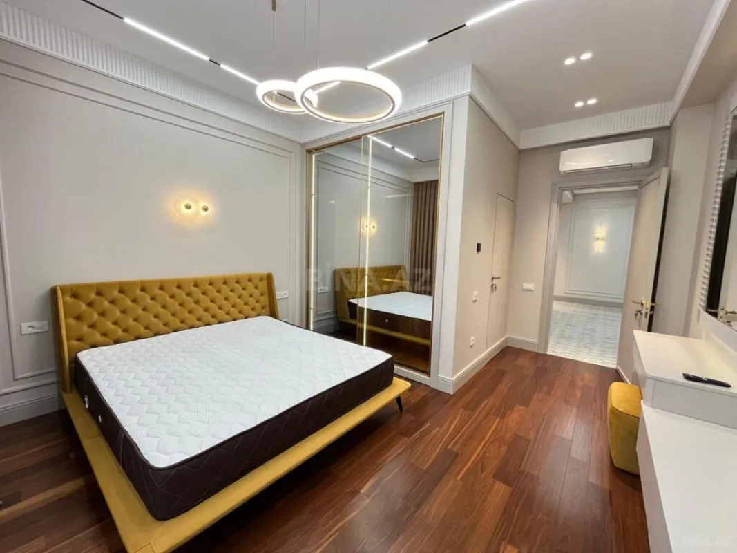 Kirayə verilir 3 otaqlı mənzil 157 m²