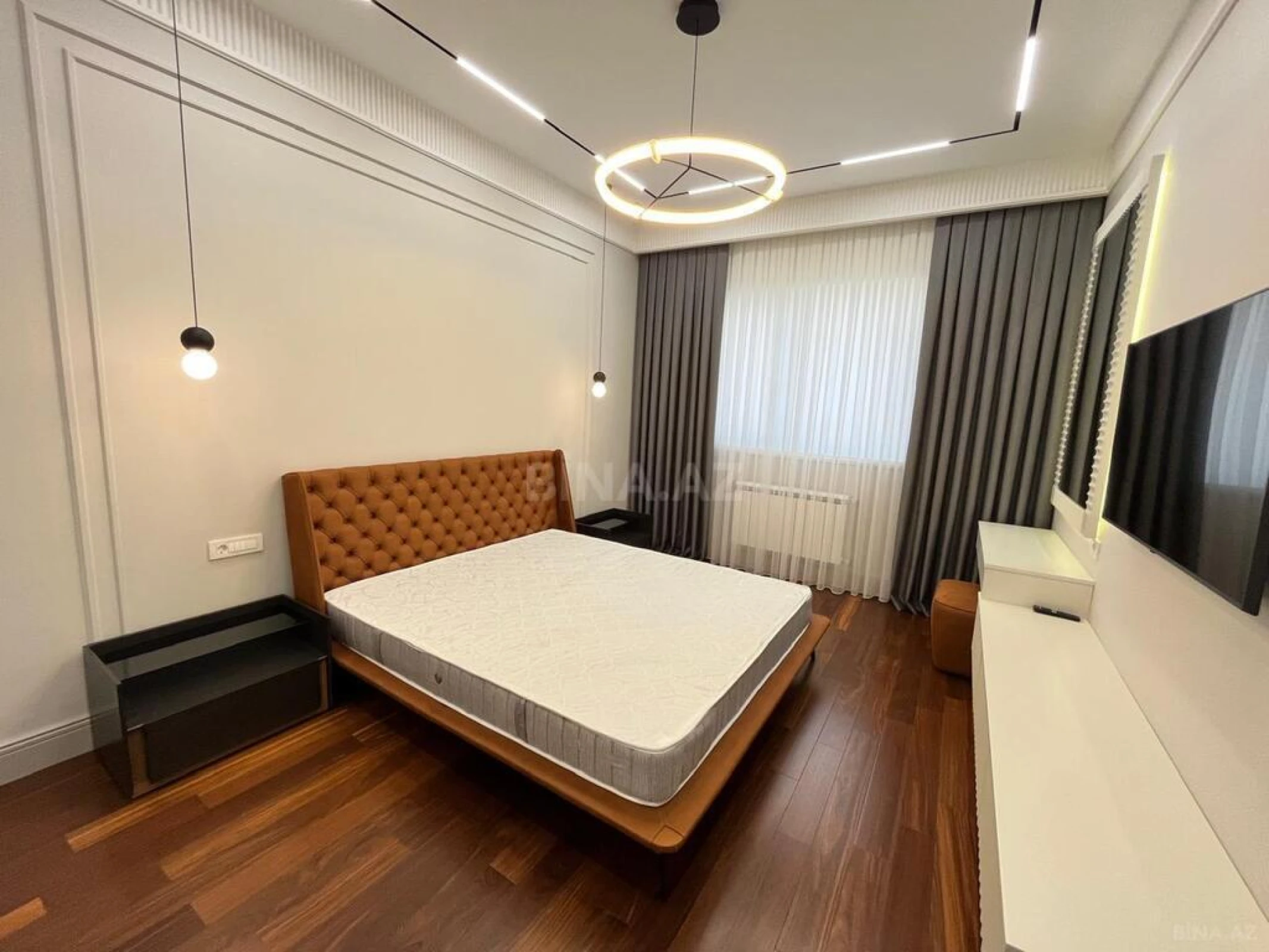 Kirayə verilir 3 otaqlı mənzil 157 m²