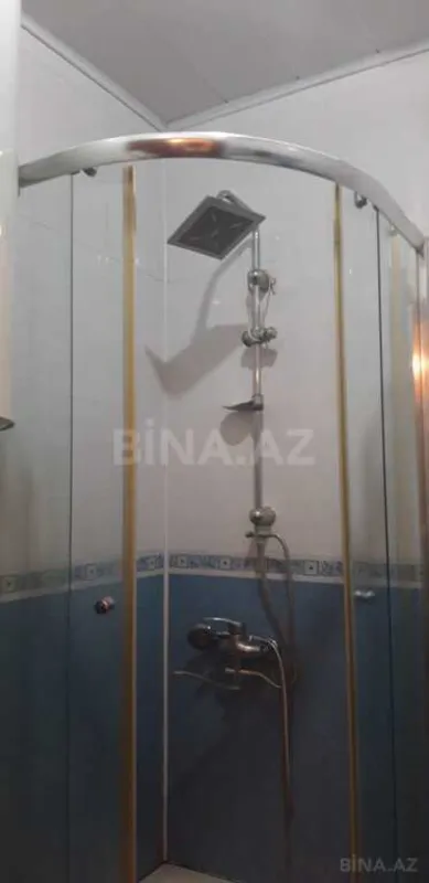 Satılır 4 otaqlı mənzil 100 m²