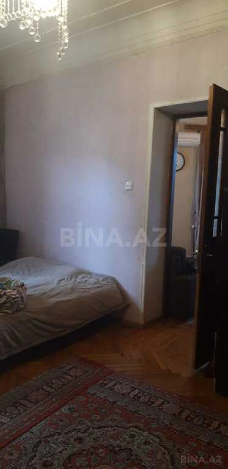 Satılır 4 otaqlı mənzil 100 m²