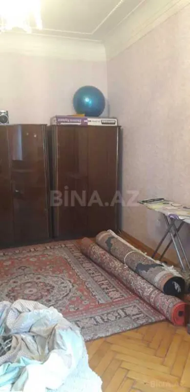 Satılır 4 otaqlı mənzil 100 m²