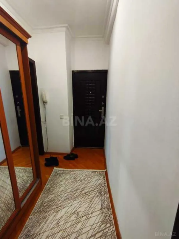 Satılır 3 otaqlı mənzil 150 m²