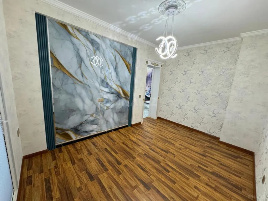 Satılır 2 otaqlı mənzil 55 m²