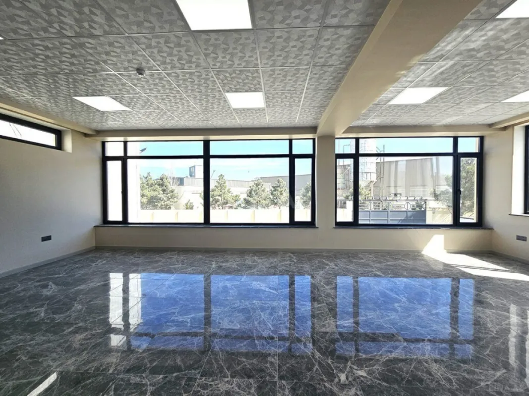 Satılır obyekt 6200 m²