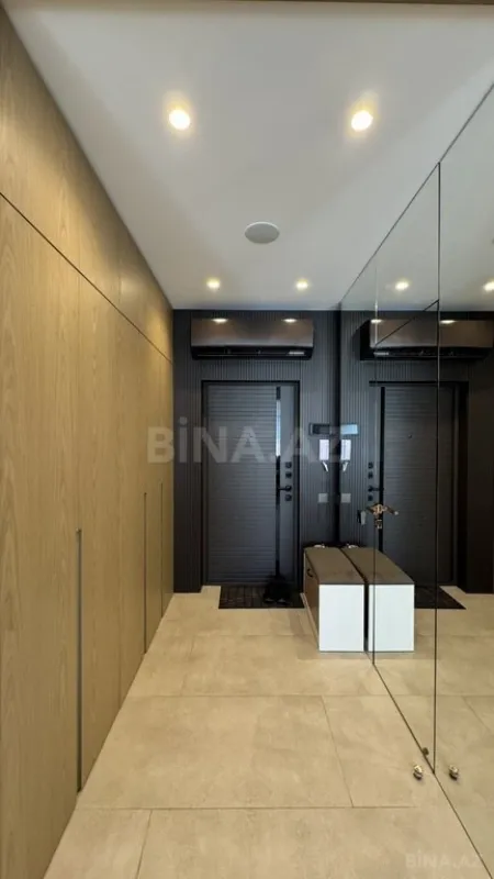 Satılır 2 otaqlı mənzil 98 m²