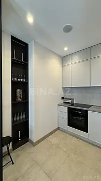 Satılır 2 otaqlı mənzil 98 m²