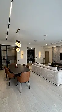 Satılır 2 otaqlı mənzil 98 m²
