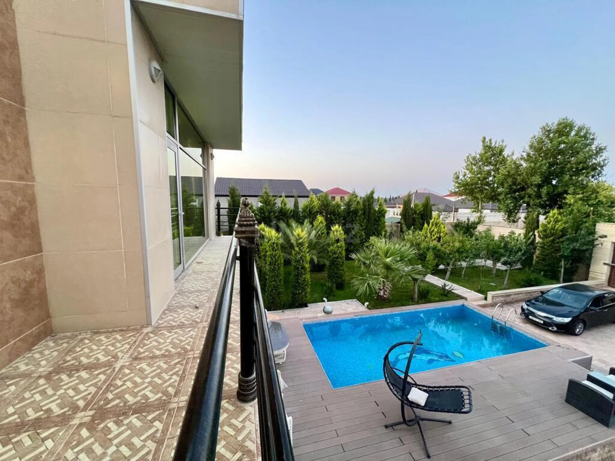 Kirayə verilir 5 otaqlı həyət evi 400 m²