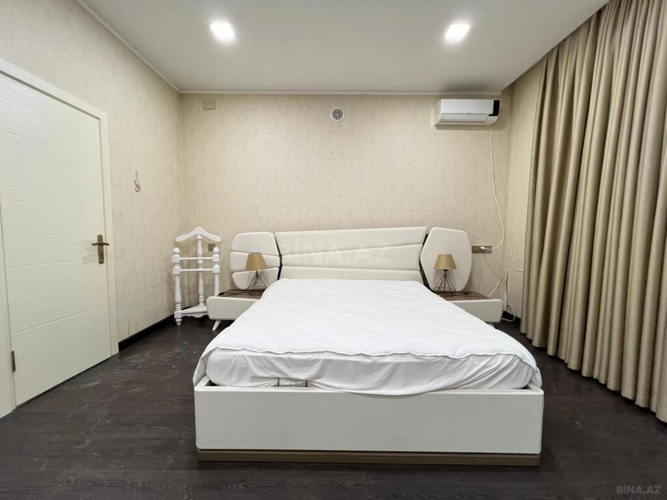 Kirayə verilir 5 otaqlı həyət evi 400 m²