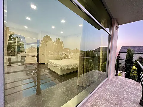 Kirayə verilir 5 otaqlı həyət evi 400 m²