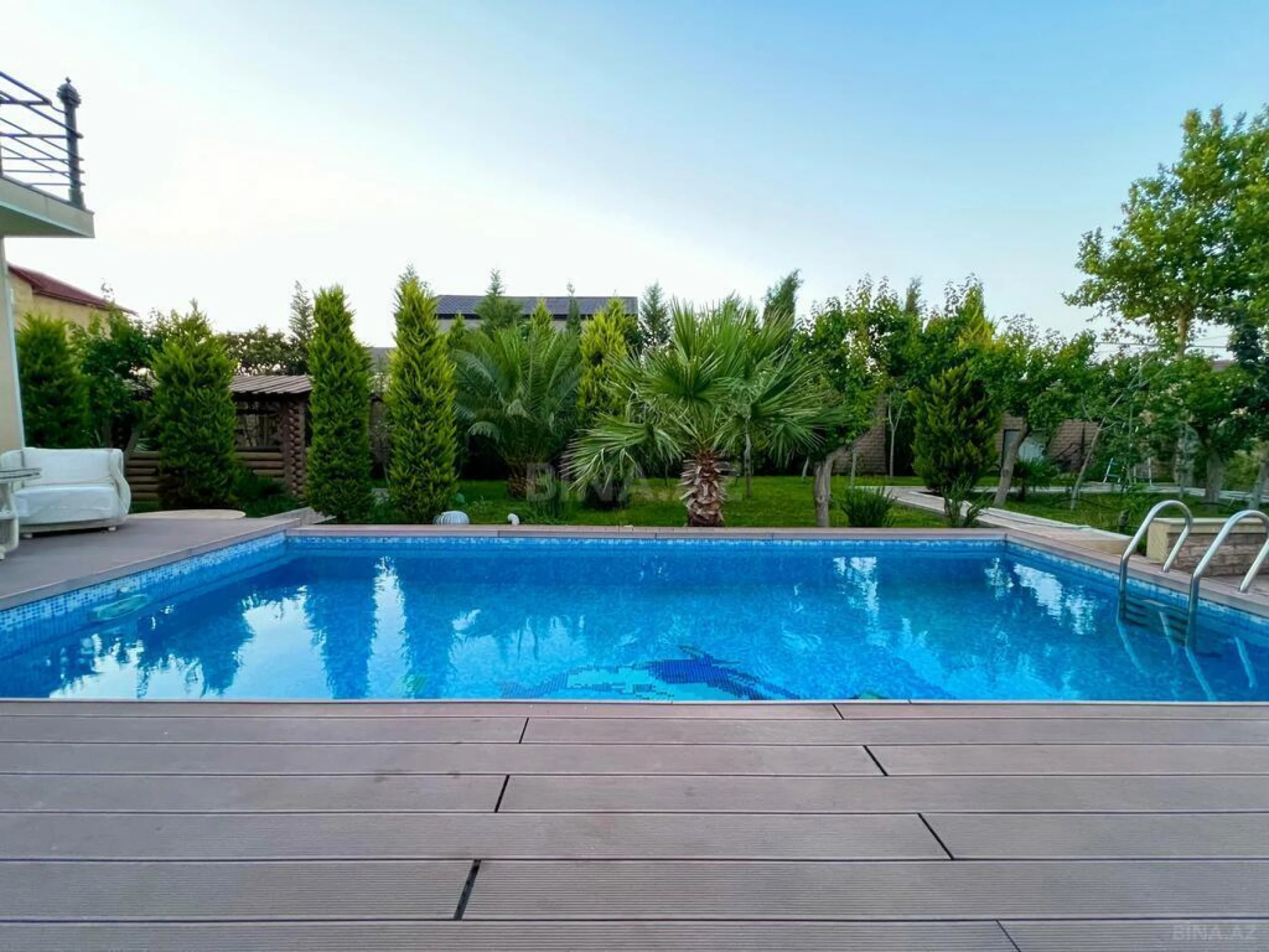 Kirayə verilir 5 otaqlı həyət evi 400 m²