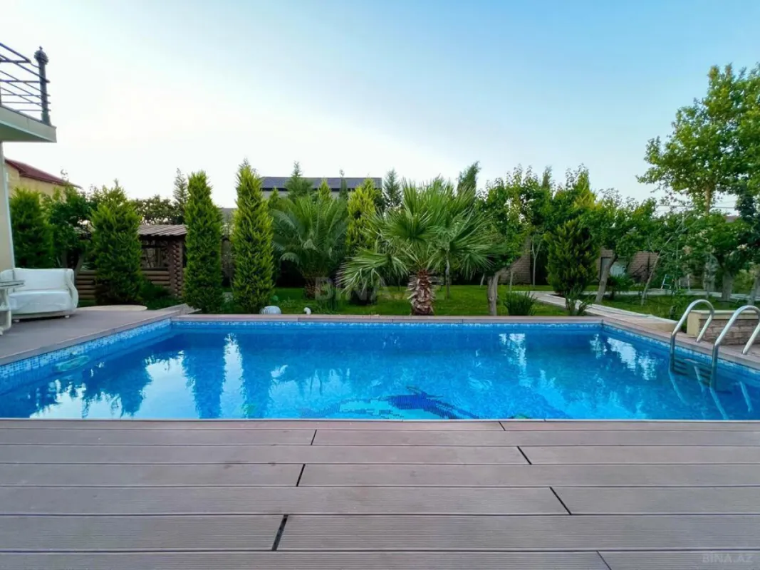 Kirayə verilir 5 otaqlı həyət evi 400 m²