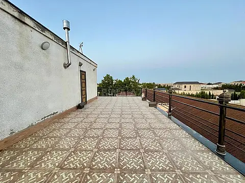 Kirayə verilir 5 otaqlı həyət evi 400 m²