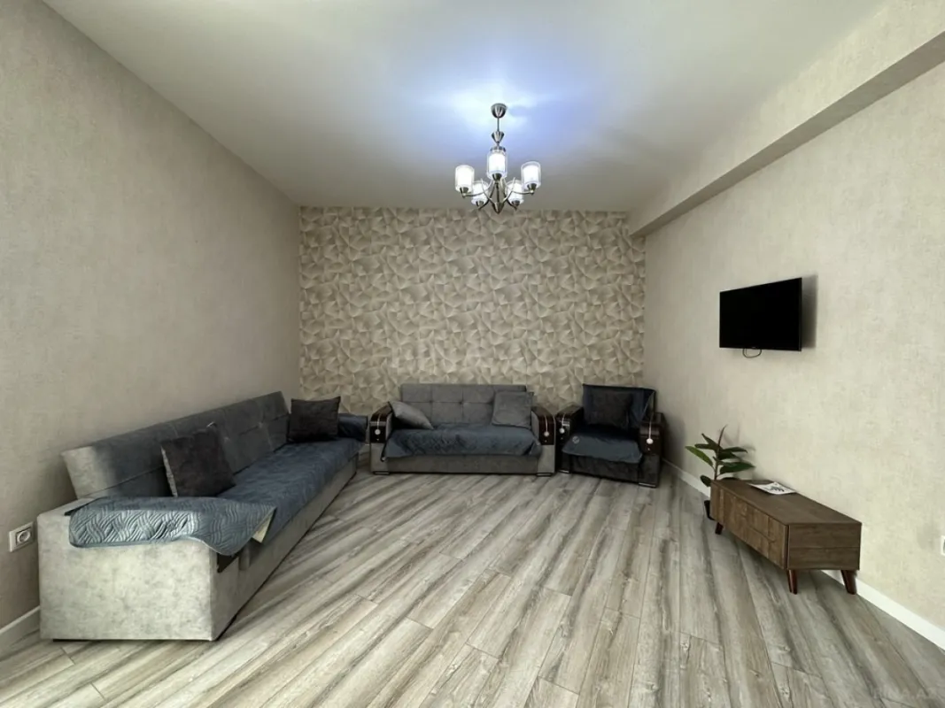 Kirayə verilir 2 otaqlı mənzil 50 m²