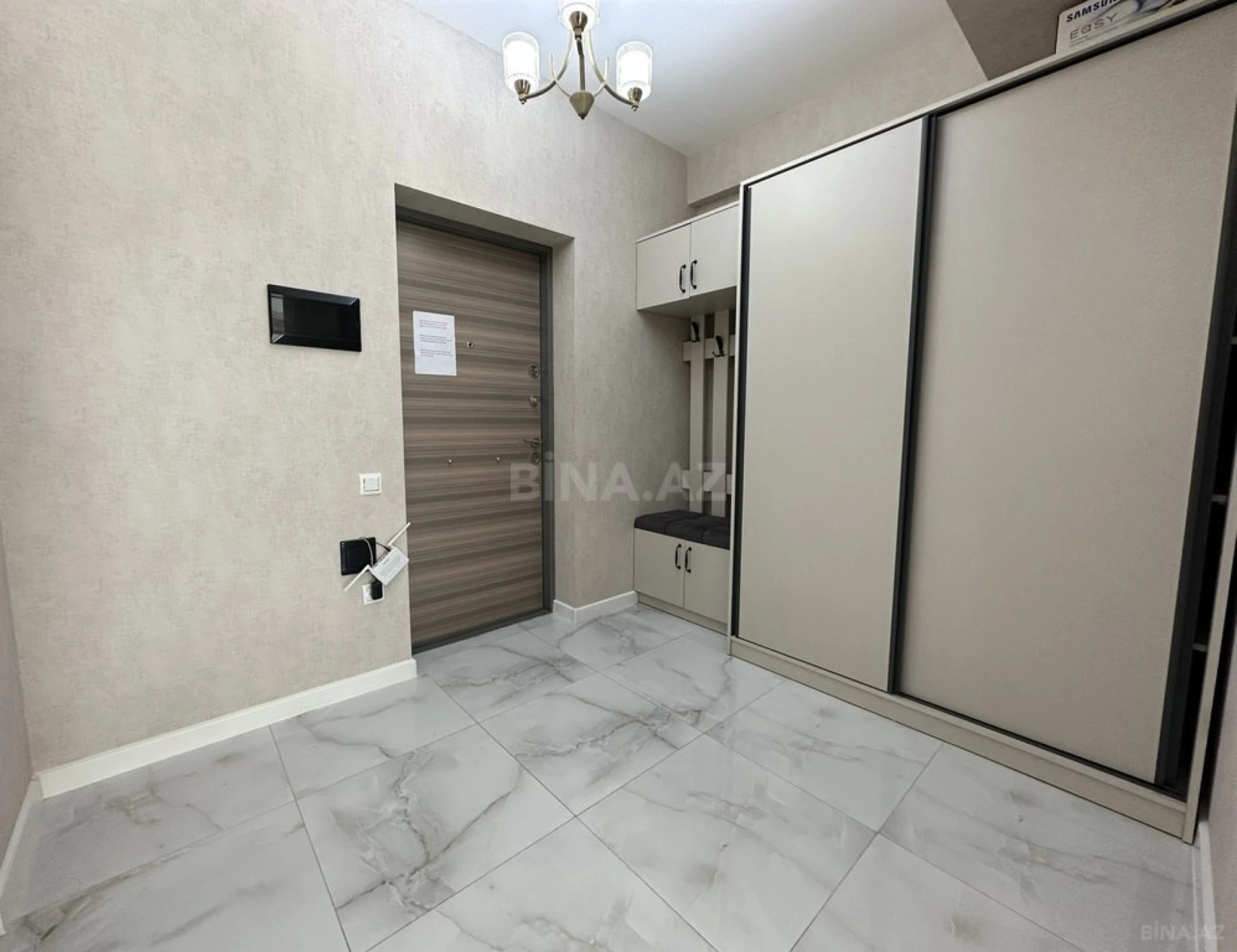 Kirayə verilir 2 otaqlı mənzil 50 m²
