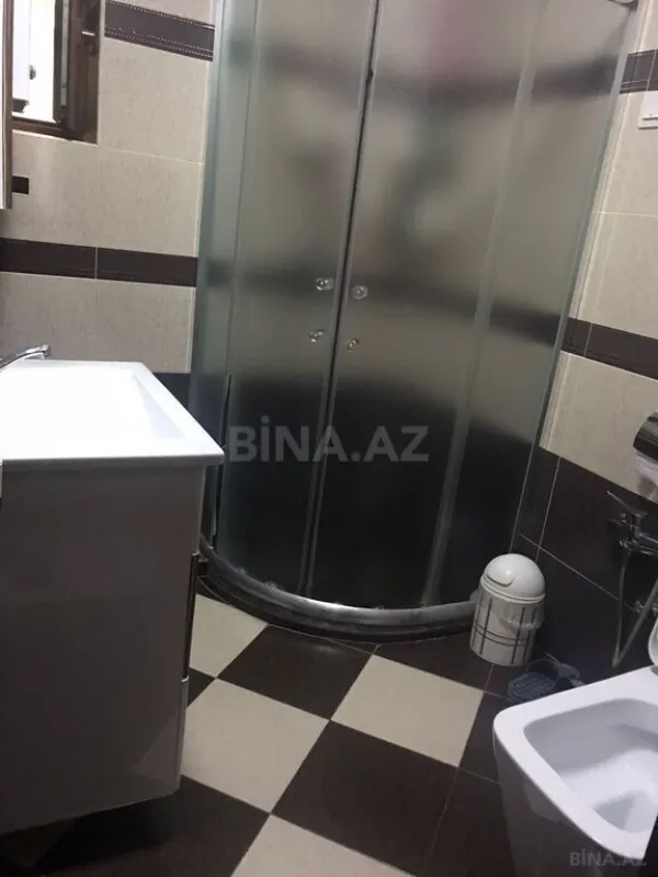 Satılır 4 otaqlı mənzil 102 m²