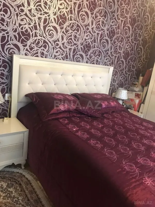 Satılır 4 otaqlı mənzil 102 m²