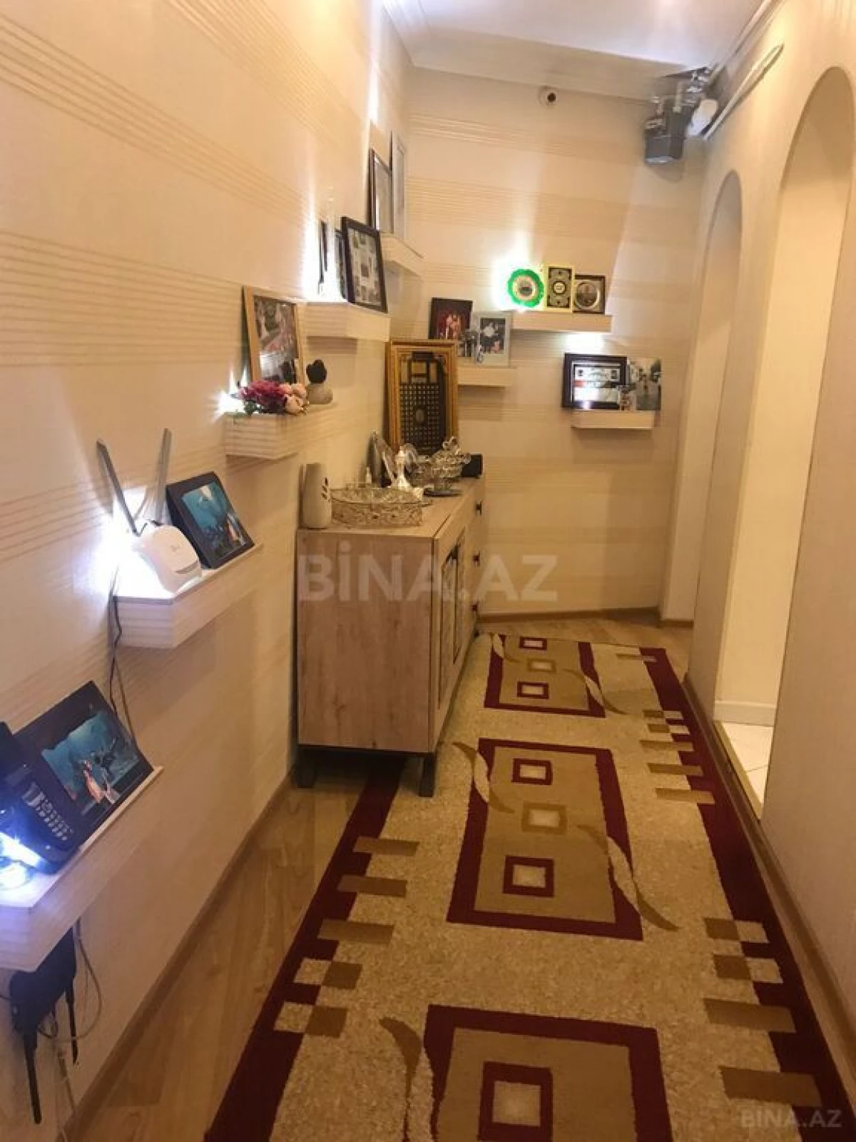 Satılır 4 otaqlı mənzil 102 m²