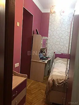 Satılır 4 otaqlı mənzil 102 m²