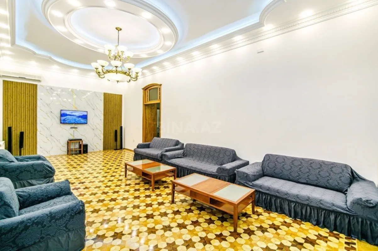 Kirayə verilir 5 otaqlı mənzil 275 m²