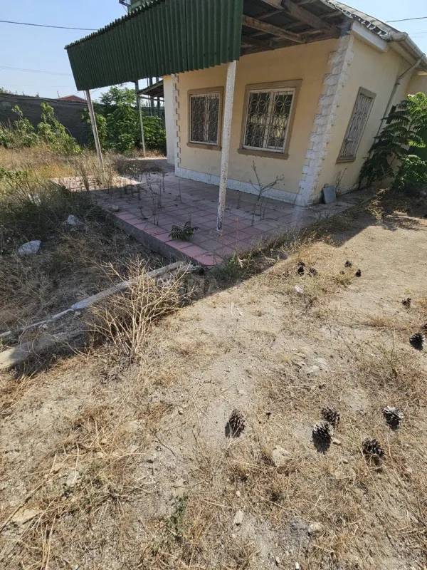 Satılır torpaq sahəsi 12 m²