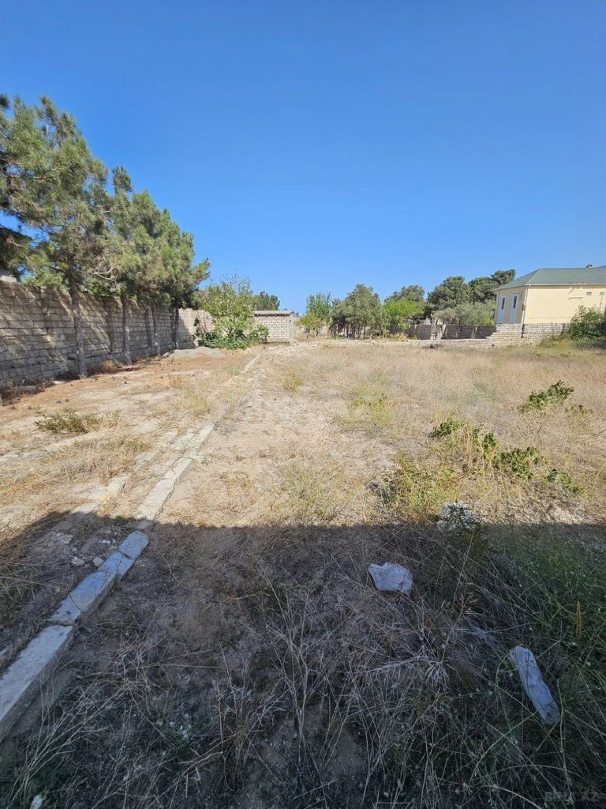 Satılır torpaq sahəsi 12 m²