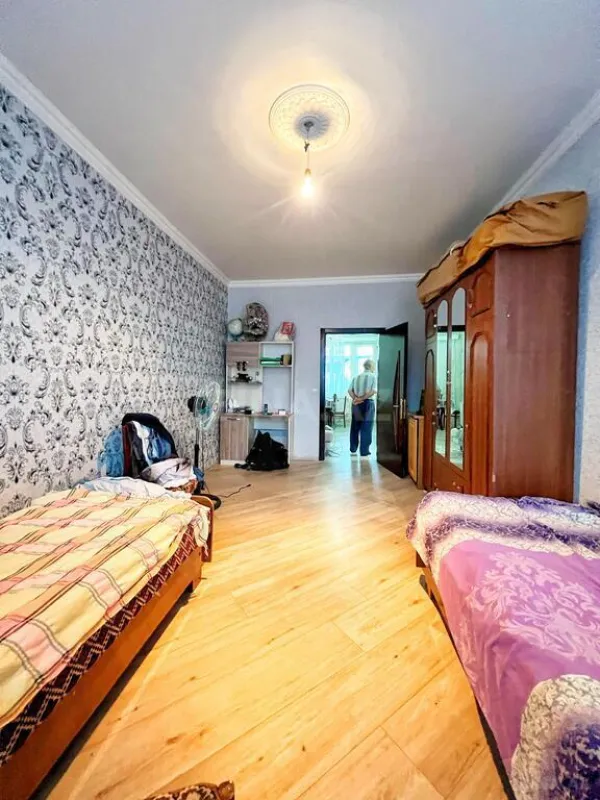 Satılır 2 otaqlı mənzil 58 m²