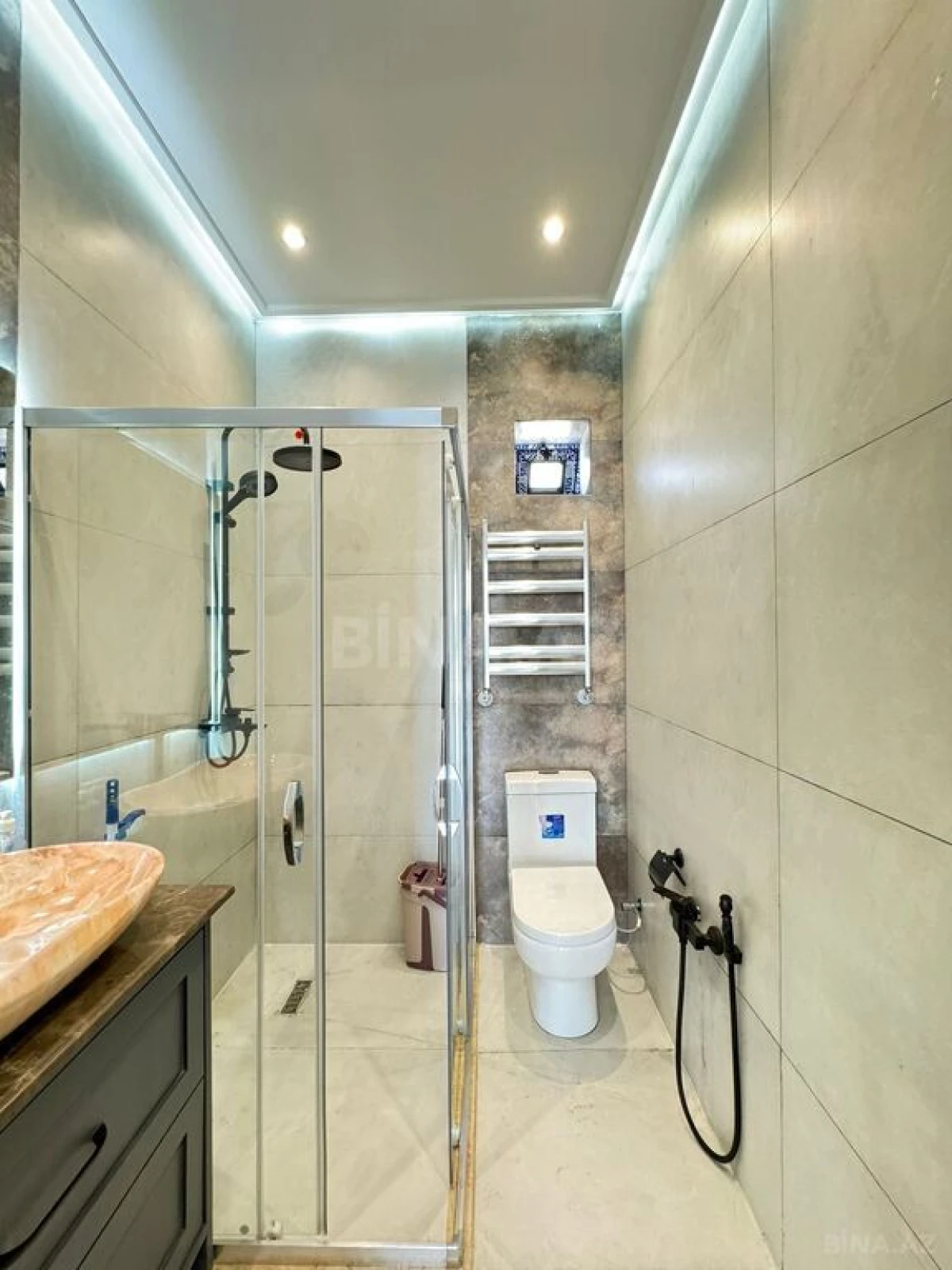 Satılır 4 otaqlı həyət evi 140 m²