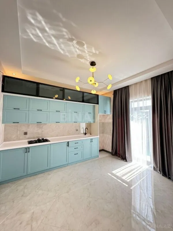 Satılır 4 otaqlı həyət evi 140 m²