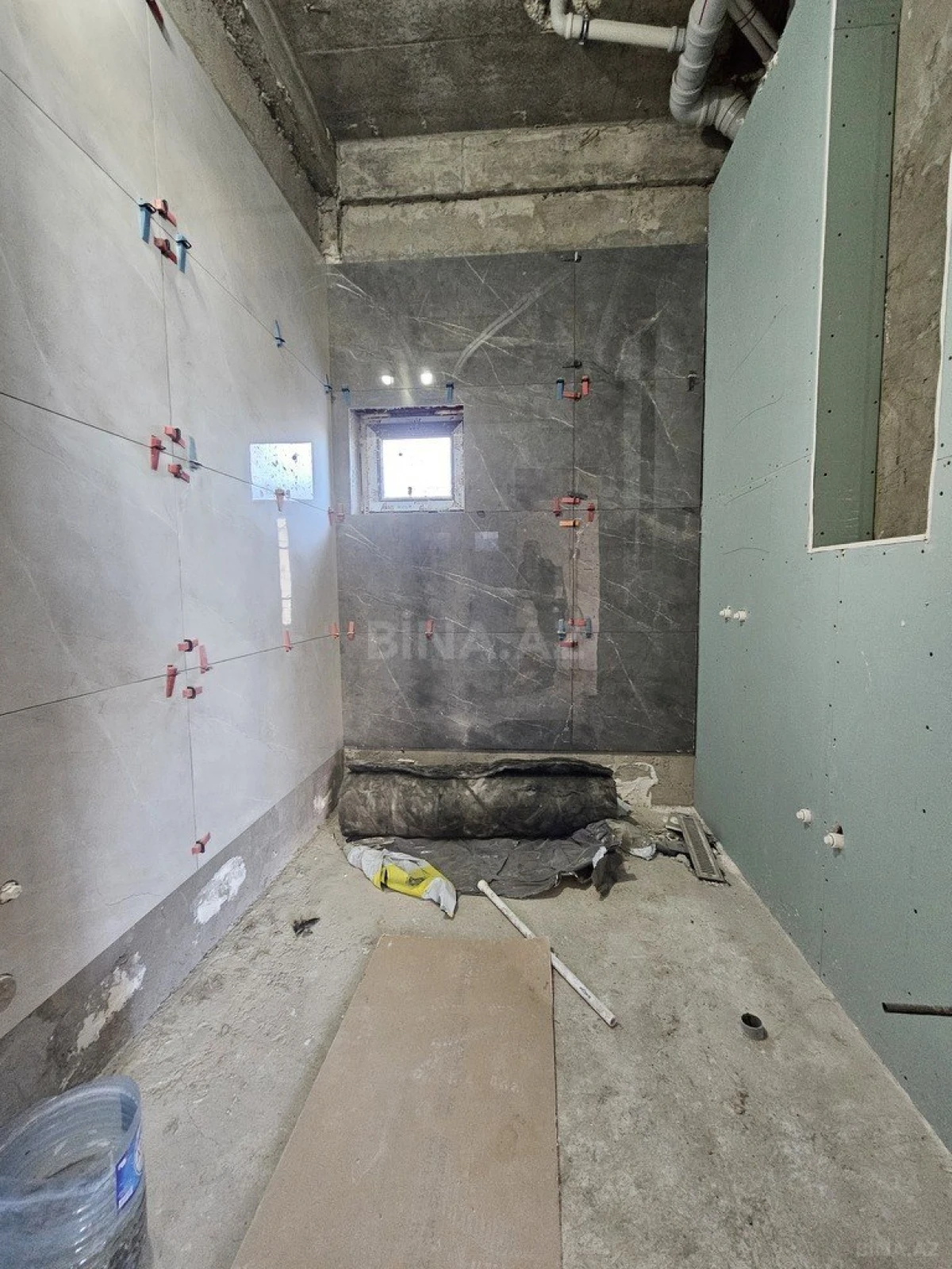 Satılır 6 otaqlı həyət evi 300 m²
