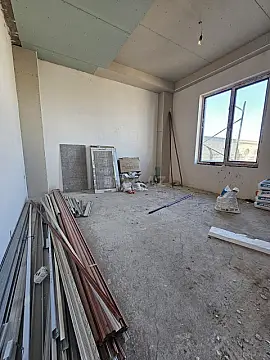Satılır 6 otaqlı həyət evi 300 m²