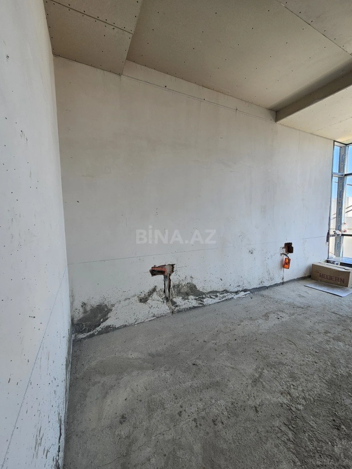 Satılır 6 otaqlı həyət evi 300 m²